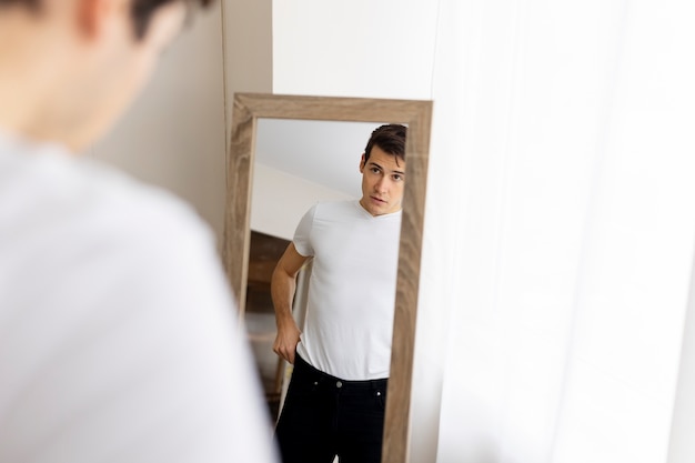 Superando a una persona narcisista: Estrategias, reconstrucción y apoyo 3 Superando a una persona narcisista: Estrategias, reconstrucción y apoyo
