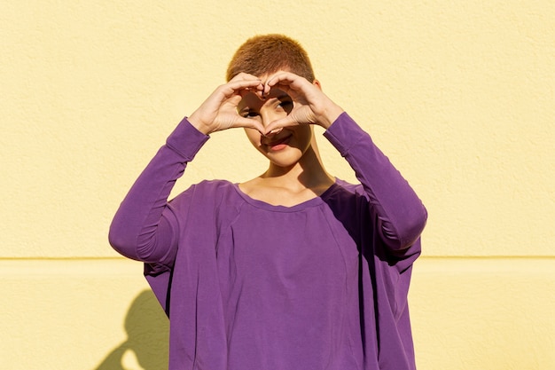 Desarrollando el amor propio y hacia los demás: Estrategias, pasos, consejos y herramientas