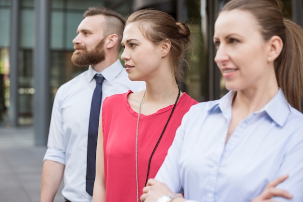 Manejando a una persona controladora: Estrategias, límites saludables, autonomía y comunicación efectiva