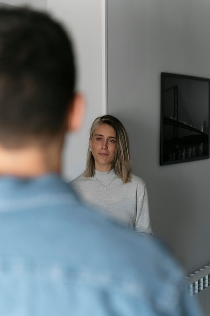 Dependencia emocional en la pareja: Identificación, superación y consecuencias 4 Dependencia emocional en la pareja: Identificación, superación y consecuencias