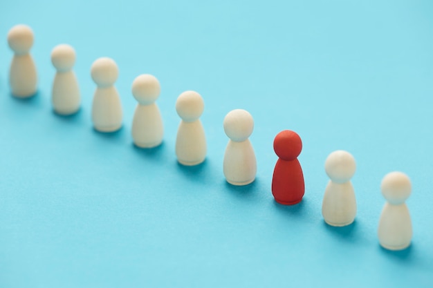 Explorando el instinto y la intuición: definición, desarrollo, procesos cognitivos y aplicaciones