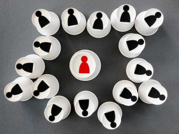 Influencia interpersonal: Definición, características y su papel en las relaciones humanas