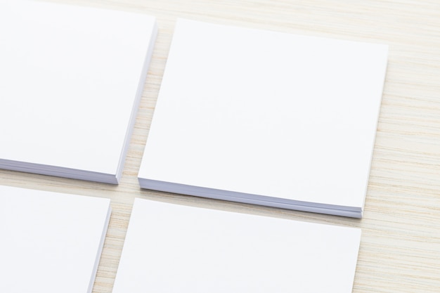 Guía completa de cartas múltiples: tipos, redacción efectiva y ejemplos empresariales 4 Guía completa de cartas múltiples: tipos, redacción efectiva y ejemplos empresariales