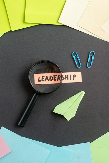 Explorando los diferentes estilos de liderazgo en el modelo de grid gerencial 4 Explorando los diferentes estilos de liderazgo en el modelo de grid gerencial