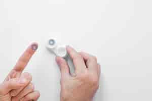 Recetas caseras y seguras de líquido para lentes de contacto: ¡Descubre alternativas naturales!