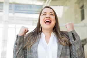 El egoísmo: Motor de autorrealización y éxito personal