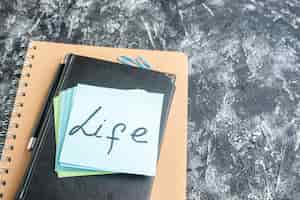 Séneca: Reflexiones filosóficas sobre la vida, la adversidad y la felicidad 2 Séneca: Reflexiones filosóficas sobre la vida, la adversidad y la felicidad