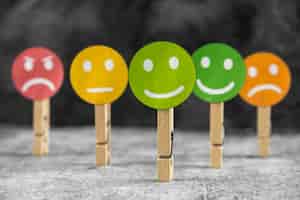 Comprendiendo la relación entre la felicidad y el bienestar: una mirada psicológica, filosófica y científica