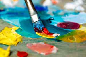 Explorando Maestrías: MBA, Derecho Internacional, Psicología Clínica y Salud